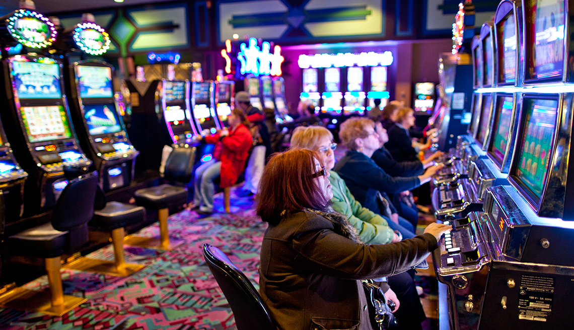 The Psychology of Slot Machines: How They Keep You Spinning the Reels